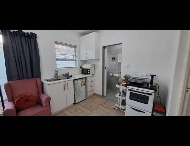2 BEDROOM PROPERTY TO RENT IN BOSTON